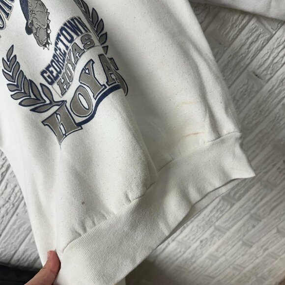 Vintage Georgetown Hoyas Women’s Sweatshirt Medium Has Paint Stains - Picture 4 of 6